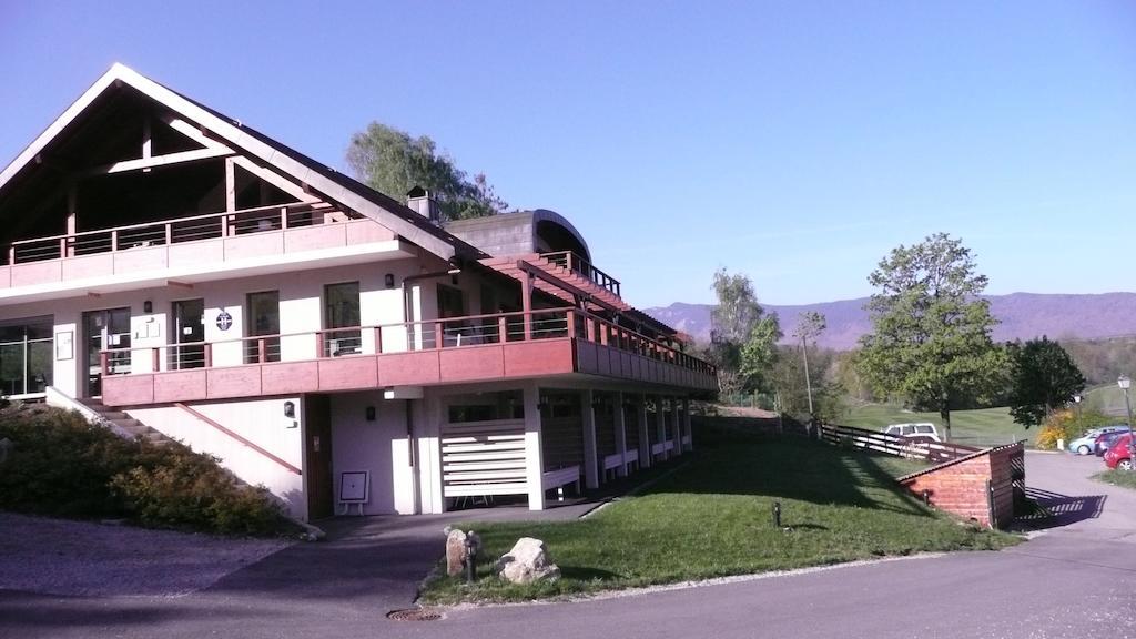 Hotel Golf Et Montagne Talloires Eksteriør bilde